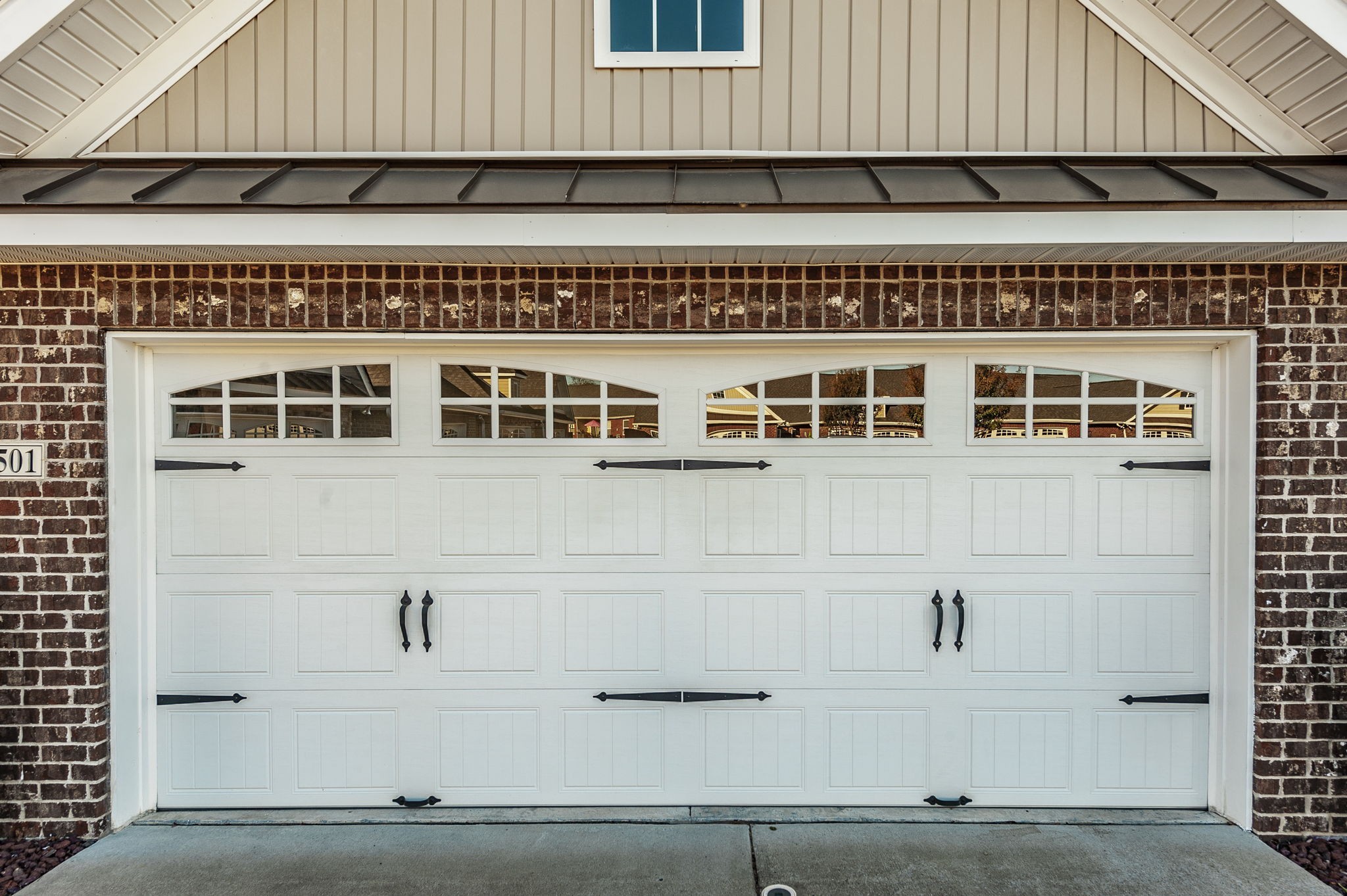 395 Devon Chase Hl 3501