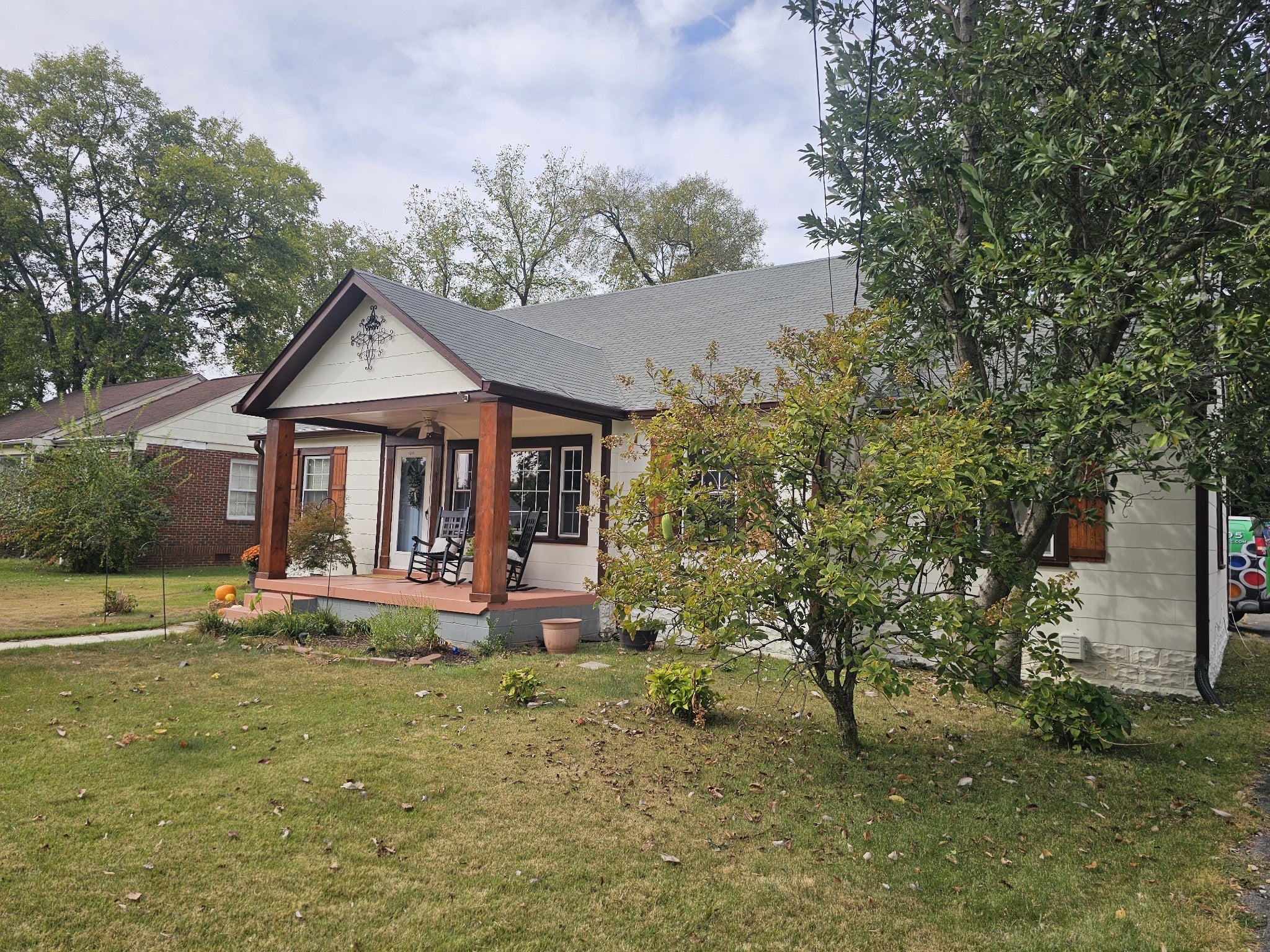 1311 Stonewall Blvd