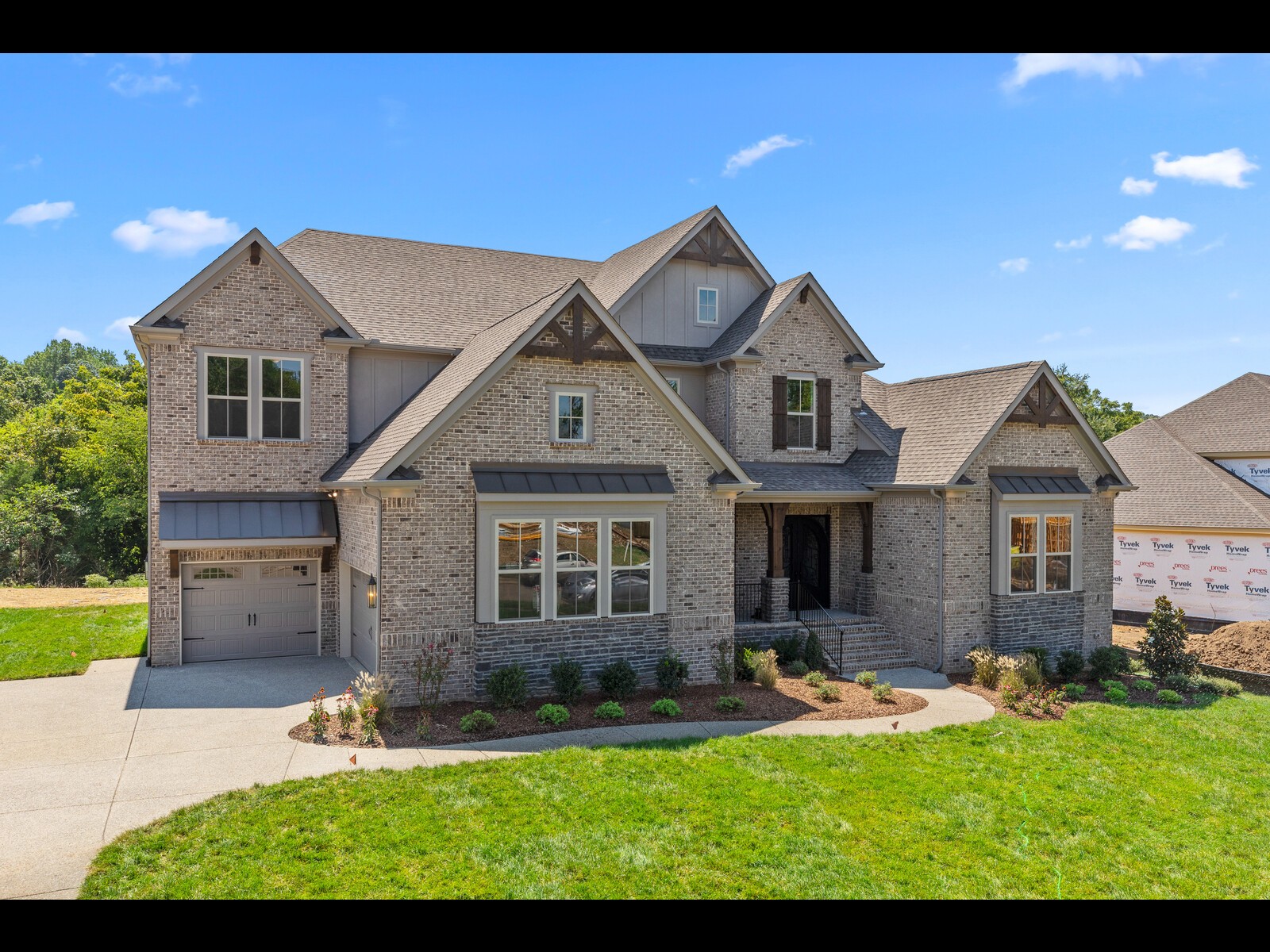 5700 Nola Dr