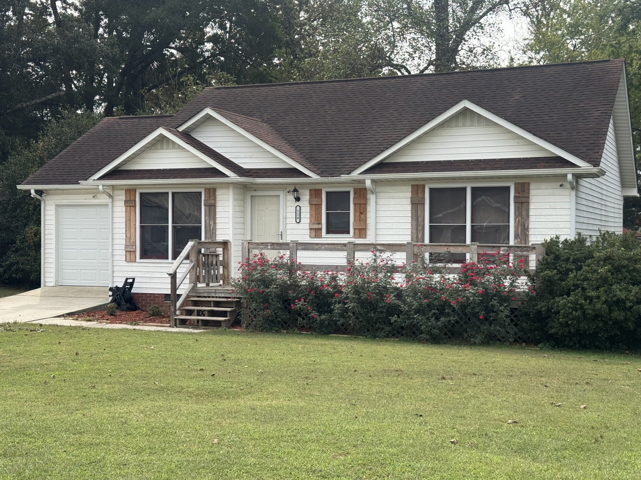 114 Bradbury Ct