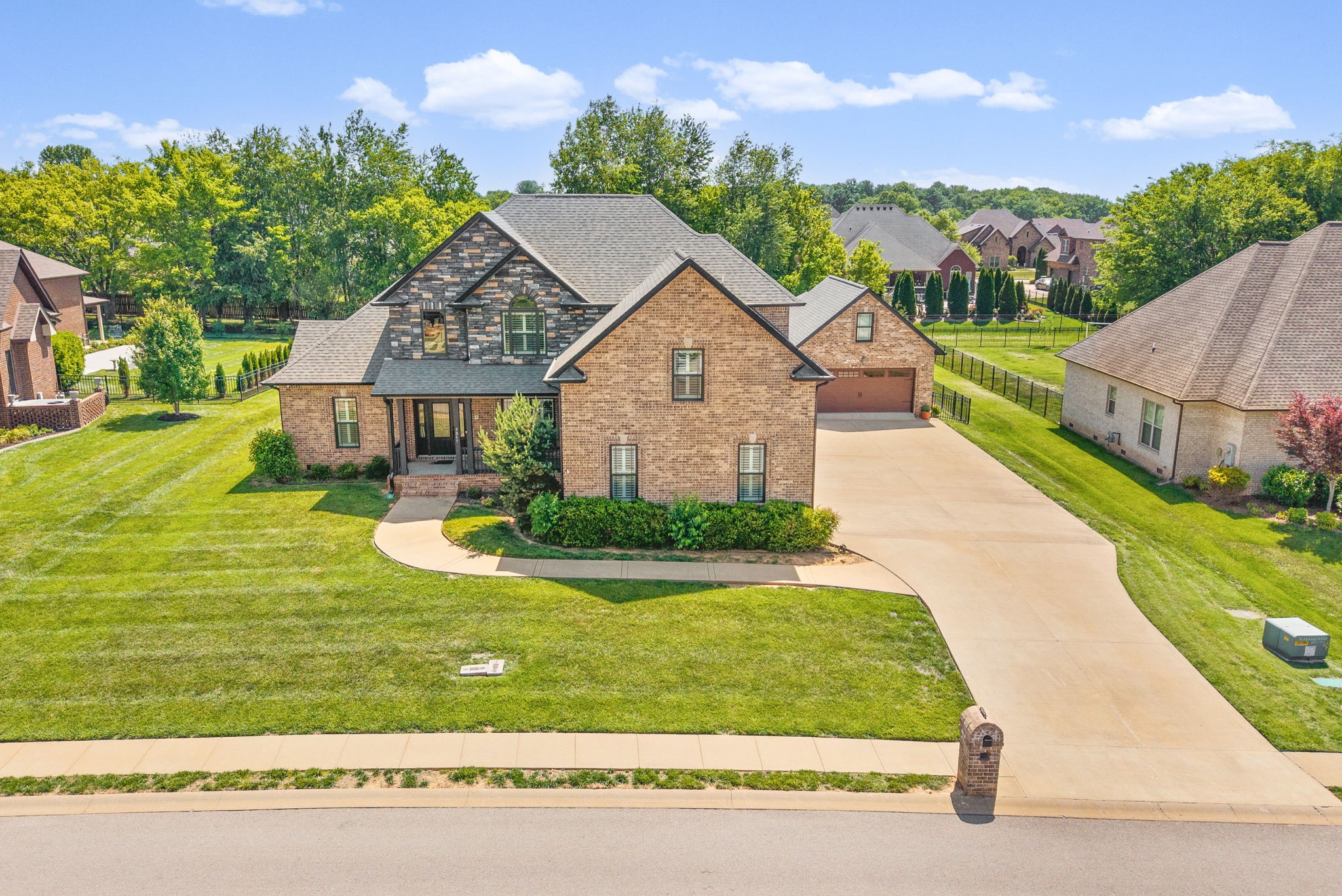 3049 Eliza Dr