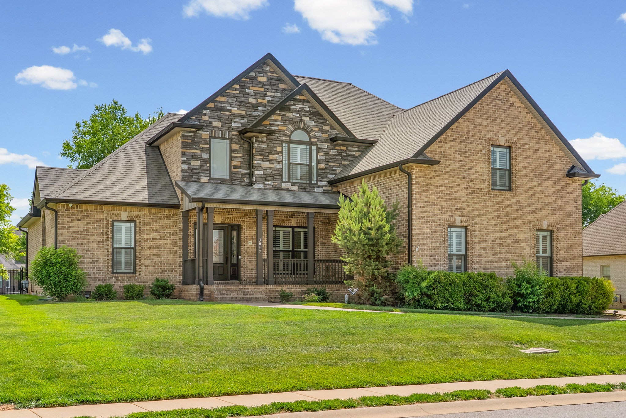 3049 Eliza Dr