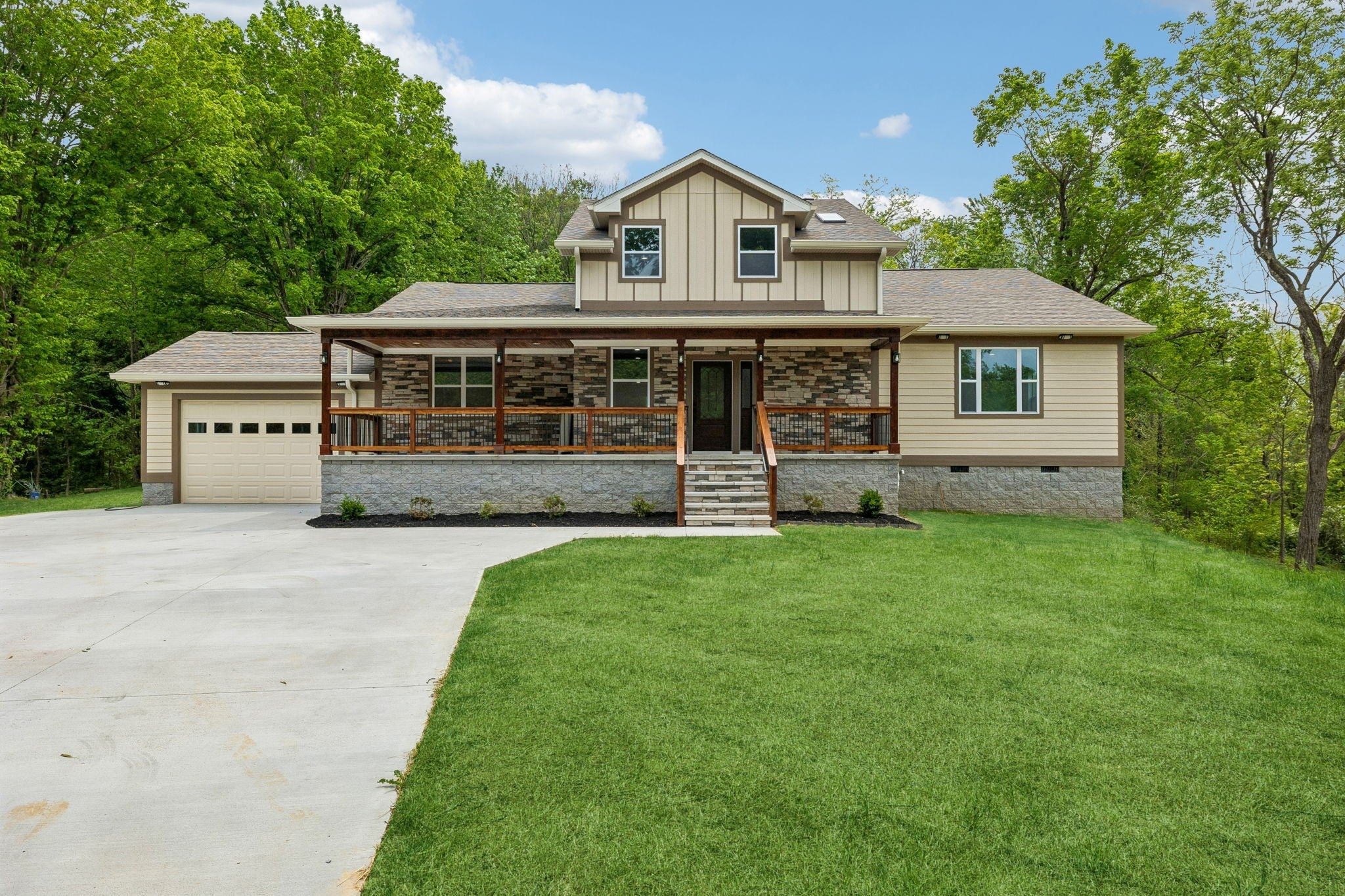 1198 Rogues Fork Rd
