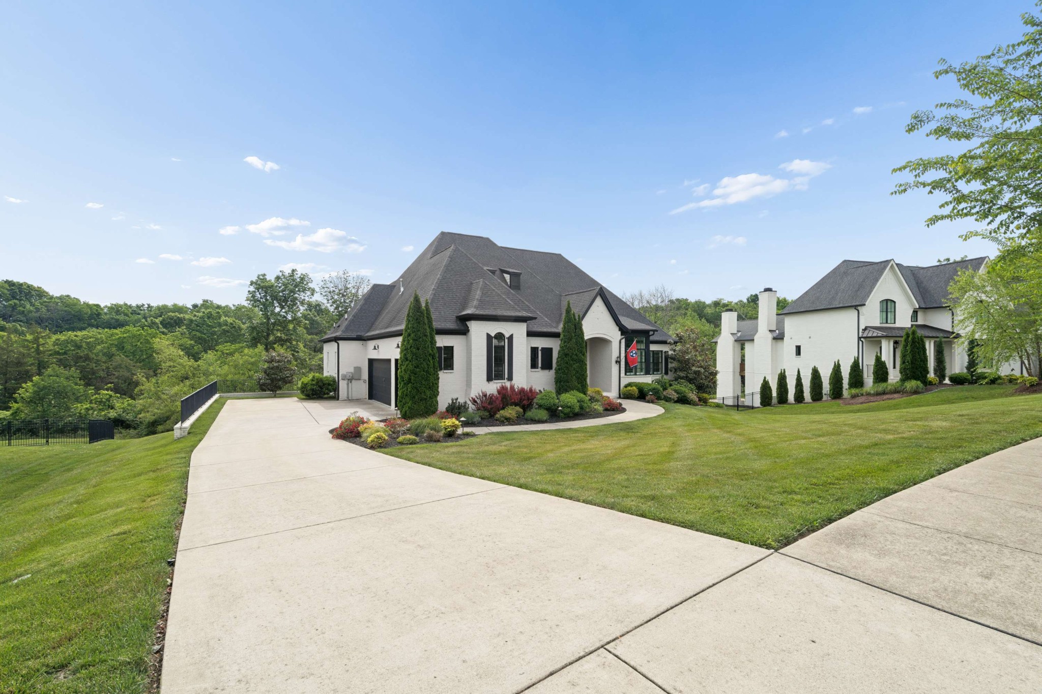 1863 Burland Cres