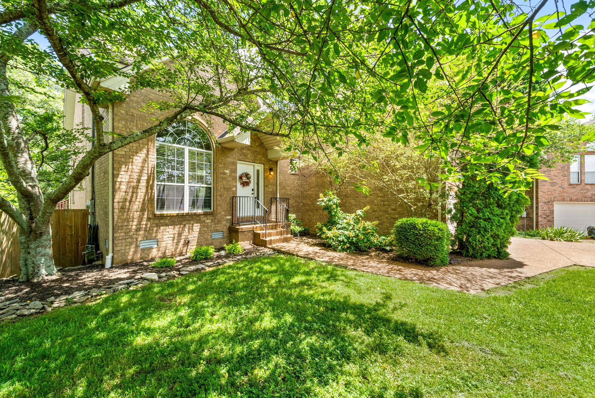 108 Sugarbush Ct
