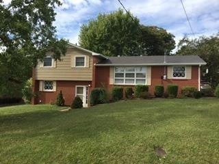 3.0-bed rental at 221 Bonnavue Dr