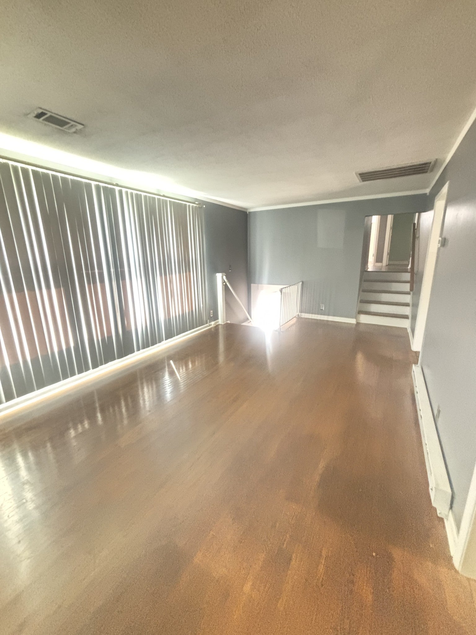 221 Bonnavue Dr
