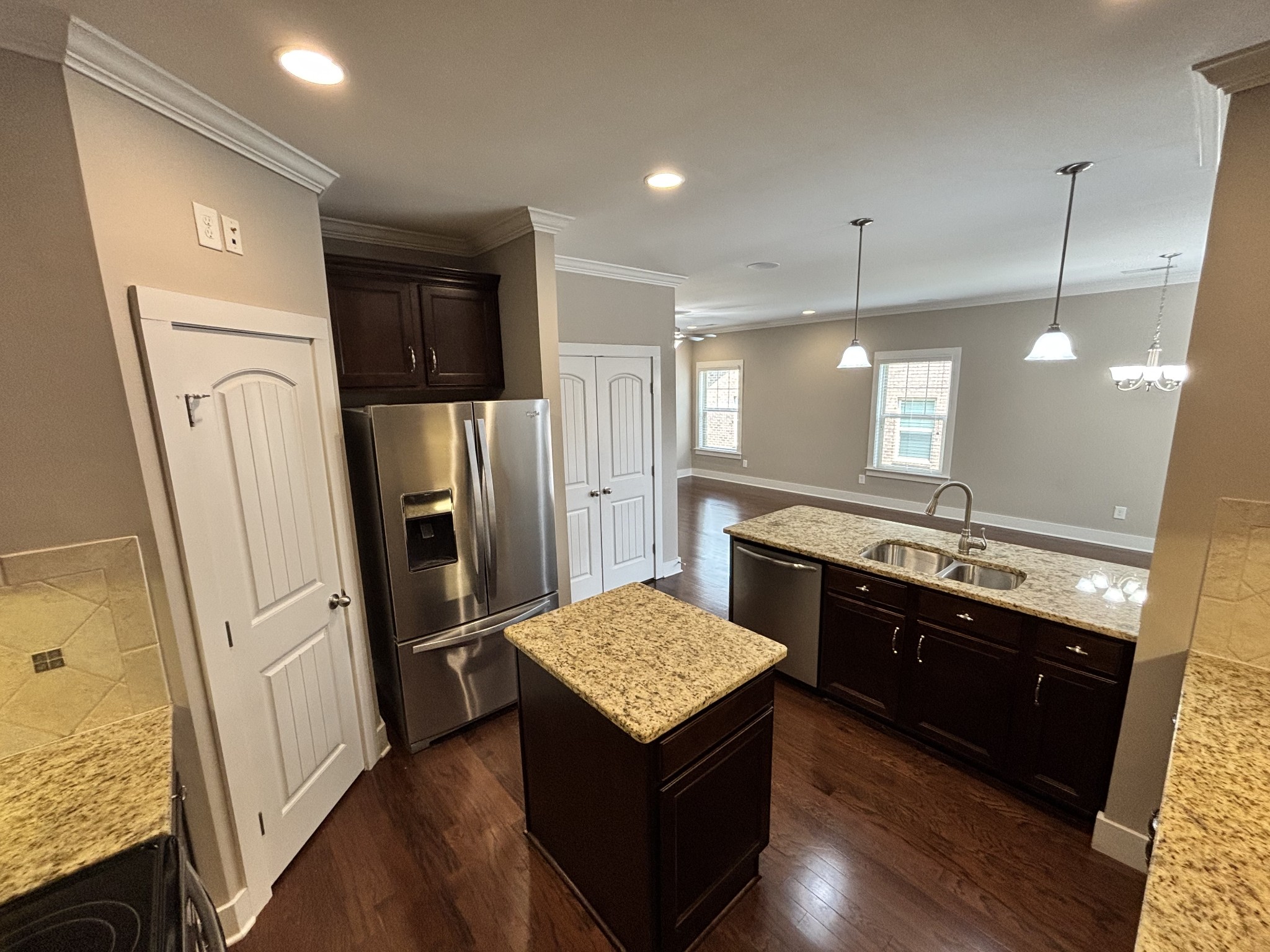 108 Bellingdon Dr