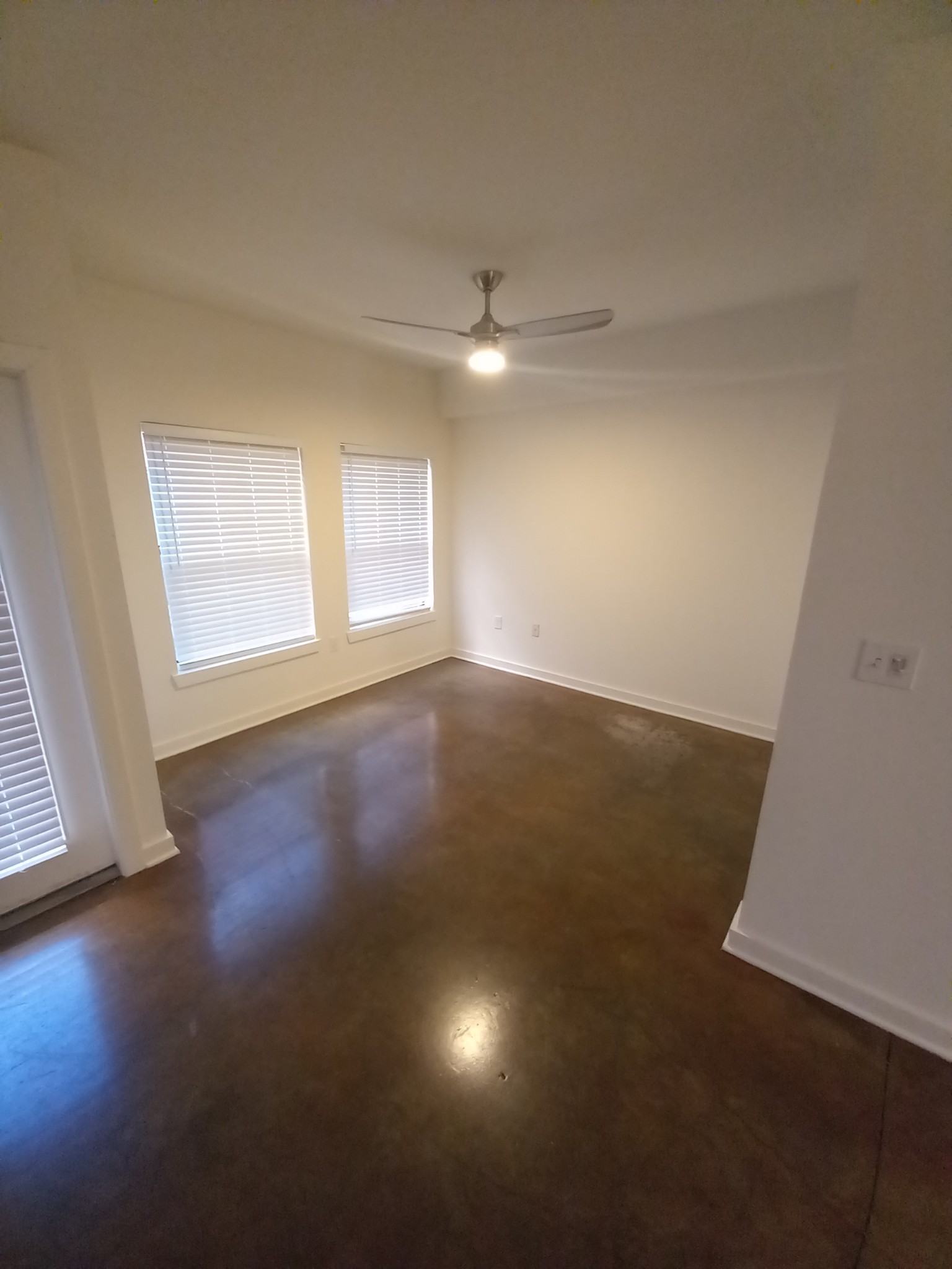 1803 Broadway 114