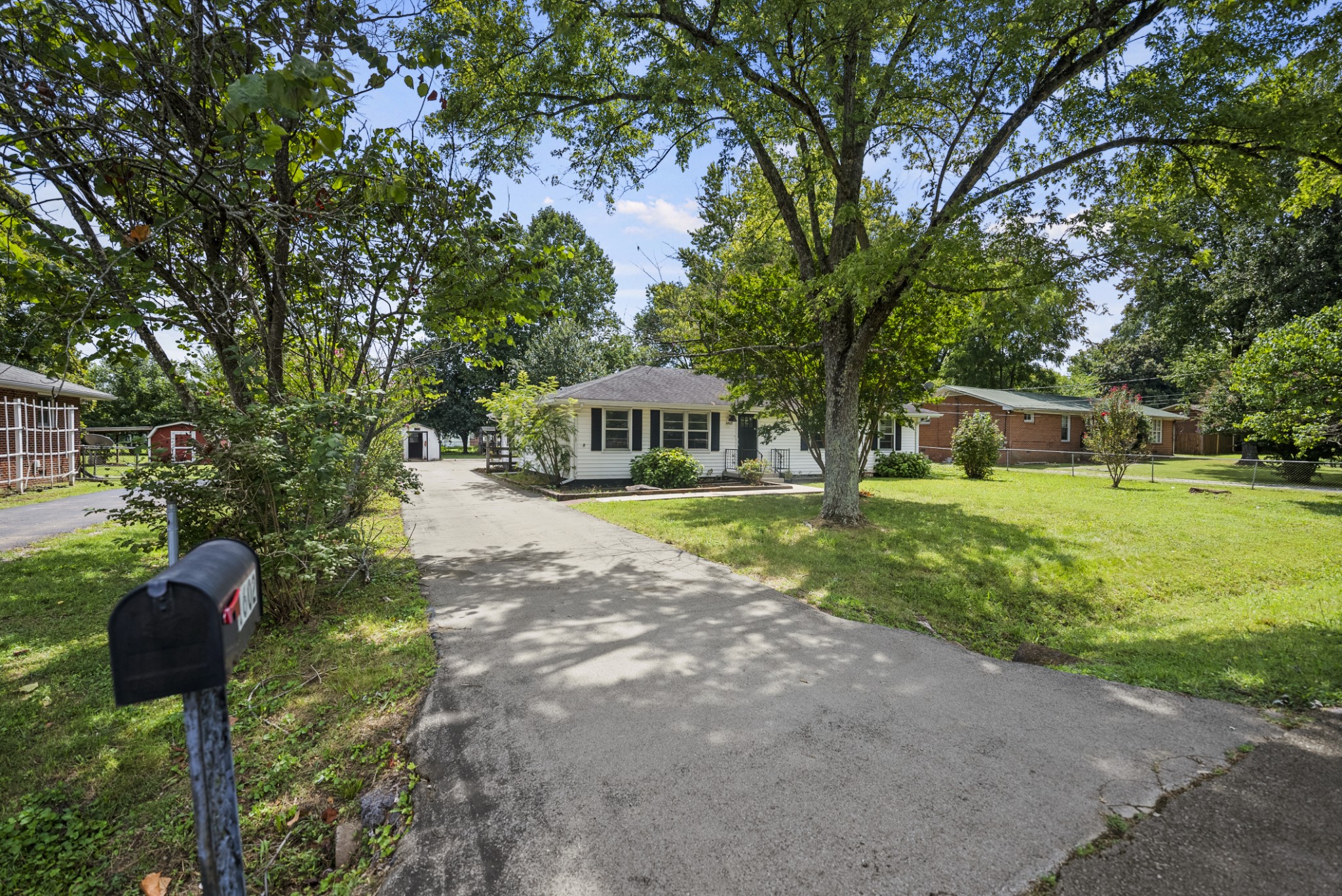 1602 Cypress Dr