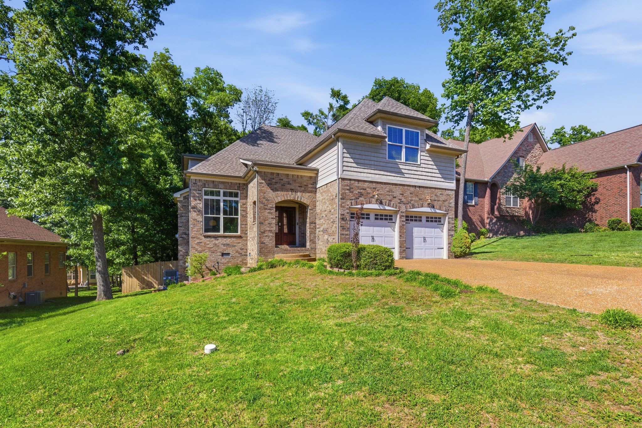 4118 Oakstone Dr