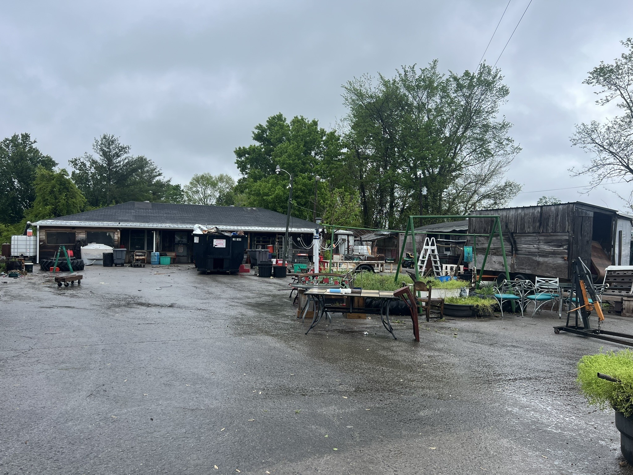 10610 Old Highway 52