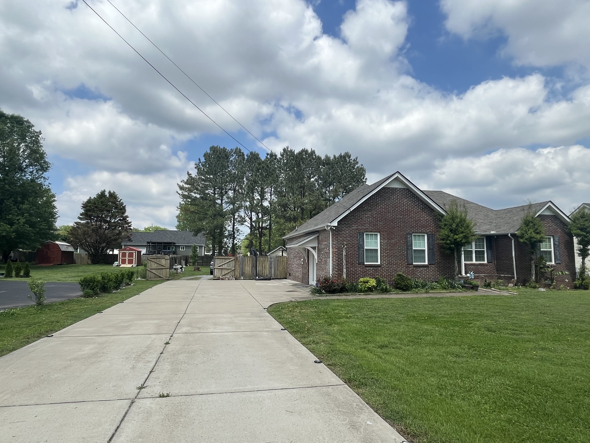 2716 Dilton Mankin Rd