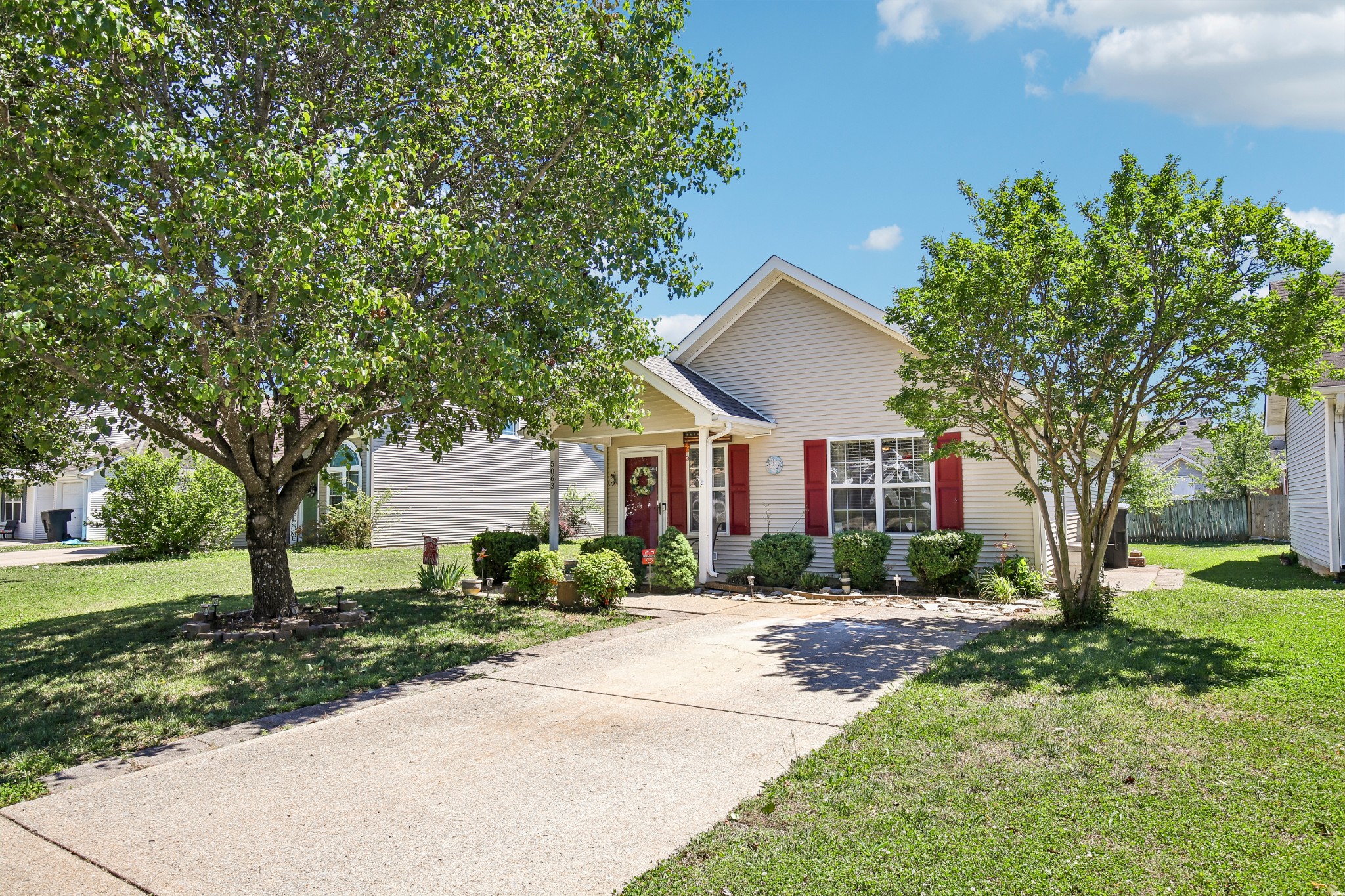 5063 Boyd Dr