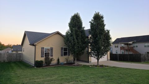 1151 Freedom Dr Clarksville TN 37042