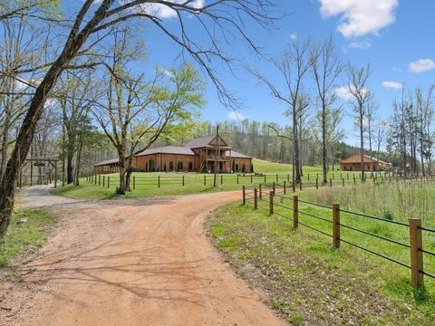 3105 Coy Hill Road Olivehill TN 38475