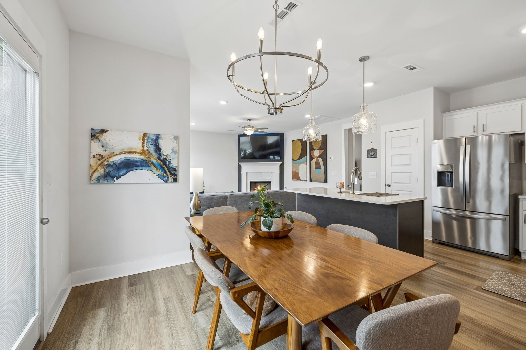301 Booker Dr