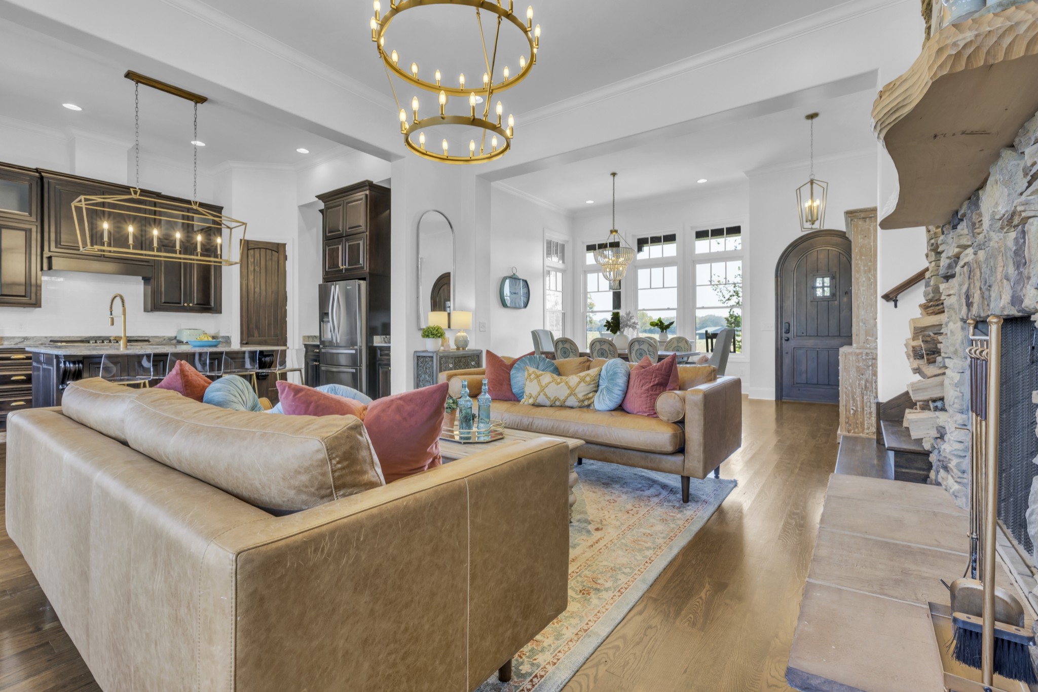 Lewisburg, Tennessee 37091, United States, 4 Bedrooms Bedrooms, ,6 BathroomsBathrooms,Residential,Active,36010