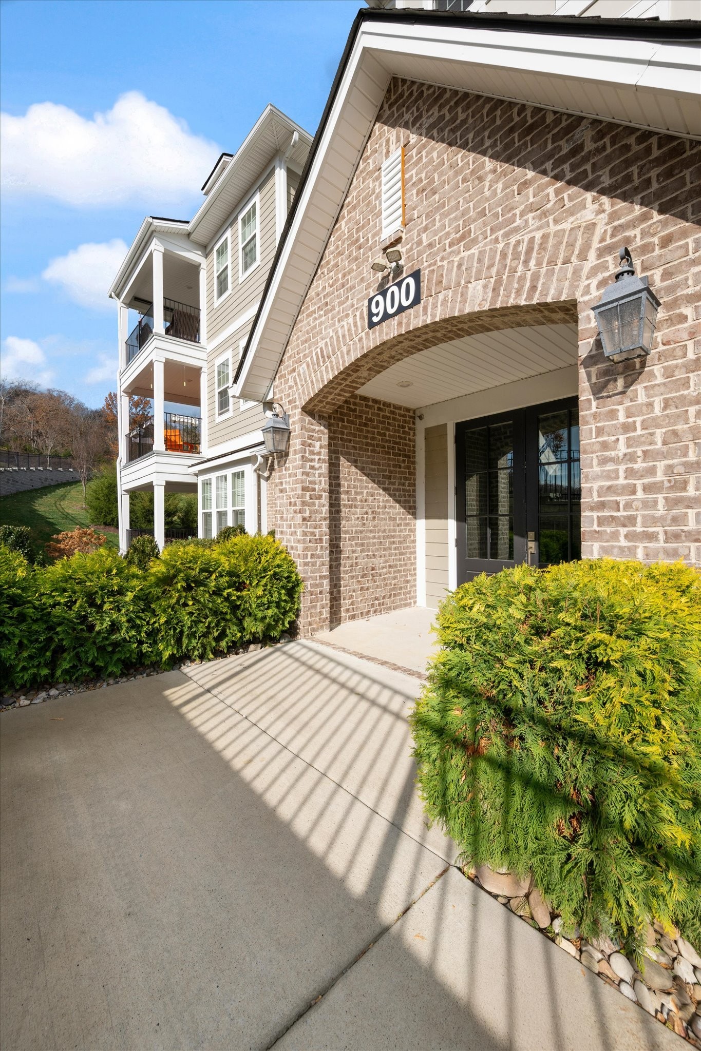 900 Vintage Green Ln 204