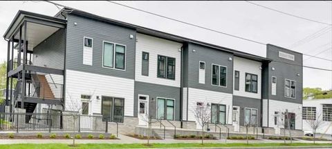 1272 3rd Ave S 207 Nashville TN 37210