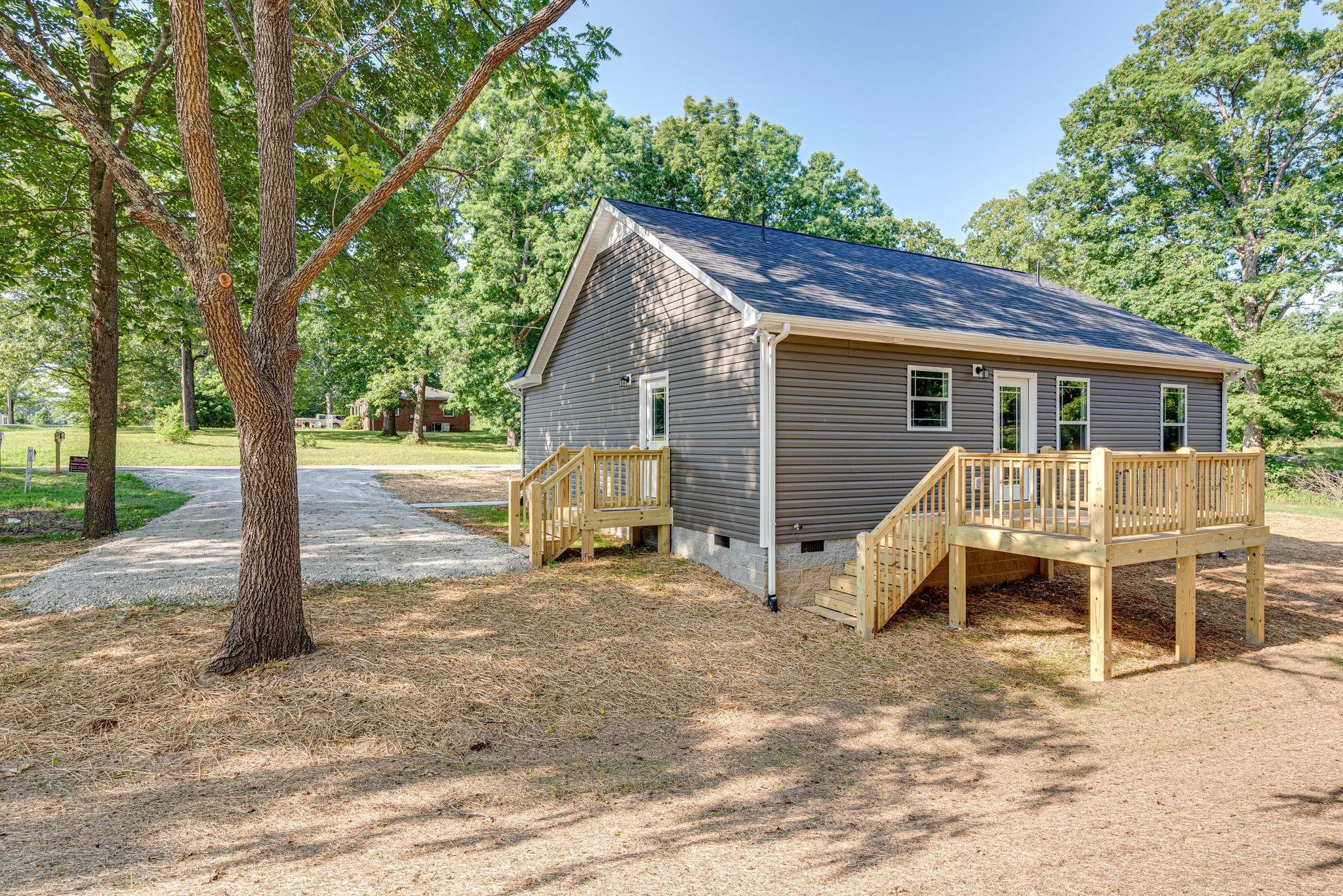 1004 Northside Dr