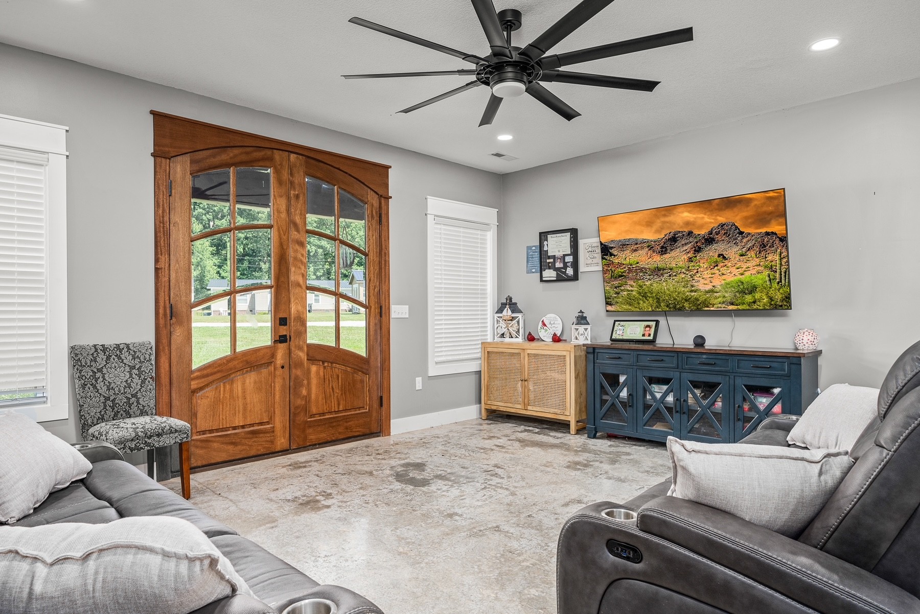 157 Poston Andrews Ln