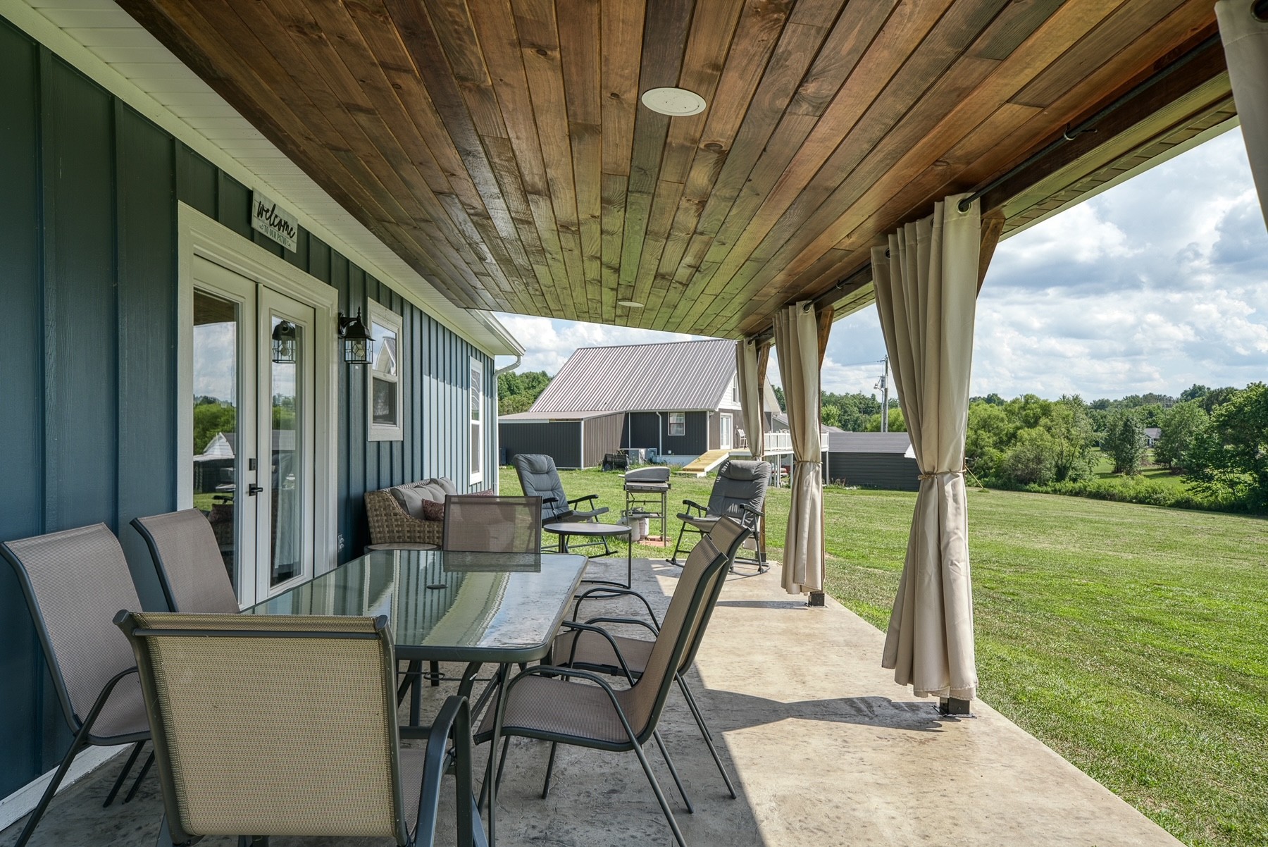 157 Poston Andrews Ln