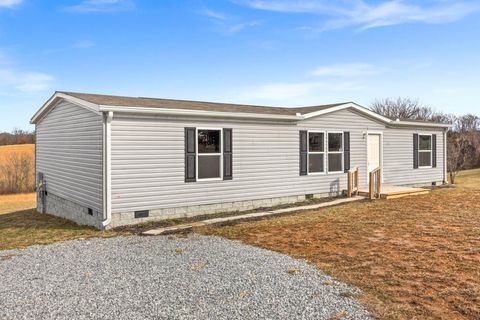 1501 Fairfield Rd Westmoreland TN 37186