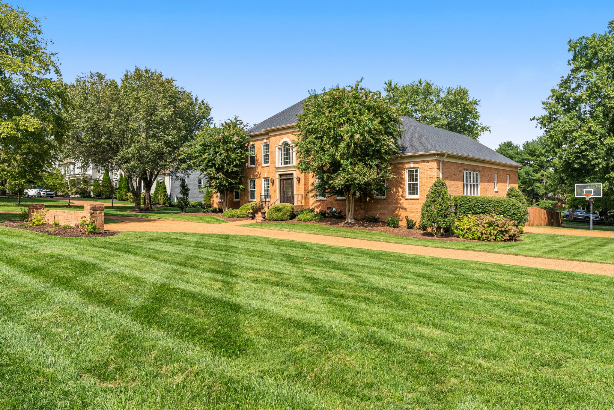 528 Waxwood Dr