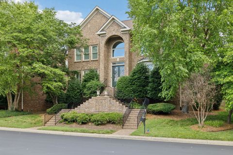 327 Whitworth Way Nashville TN 37205
