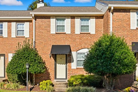 128 Thistle Ln Hermitage TN 37076