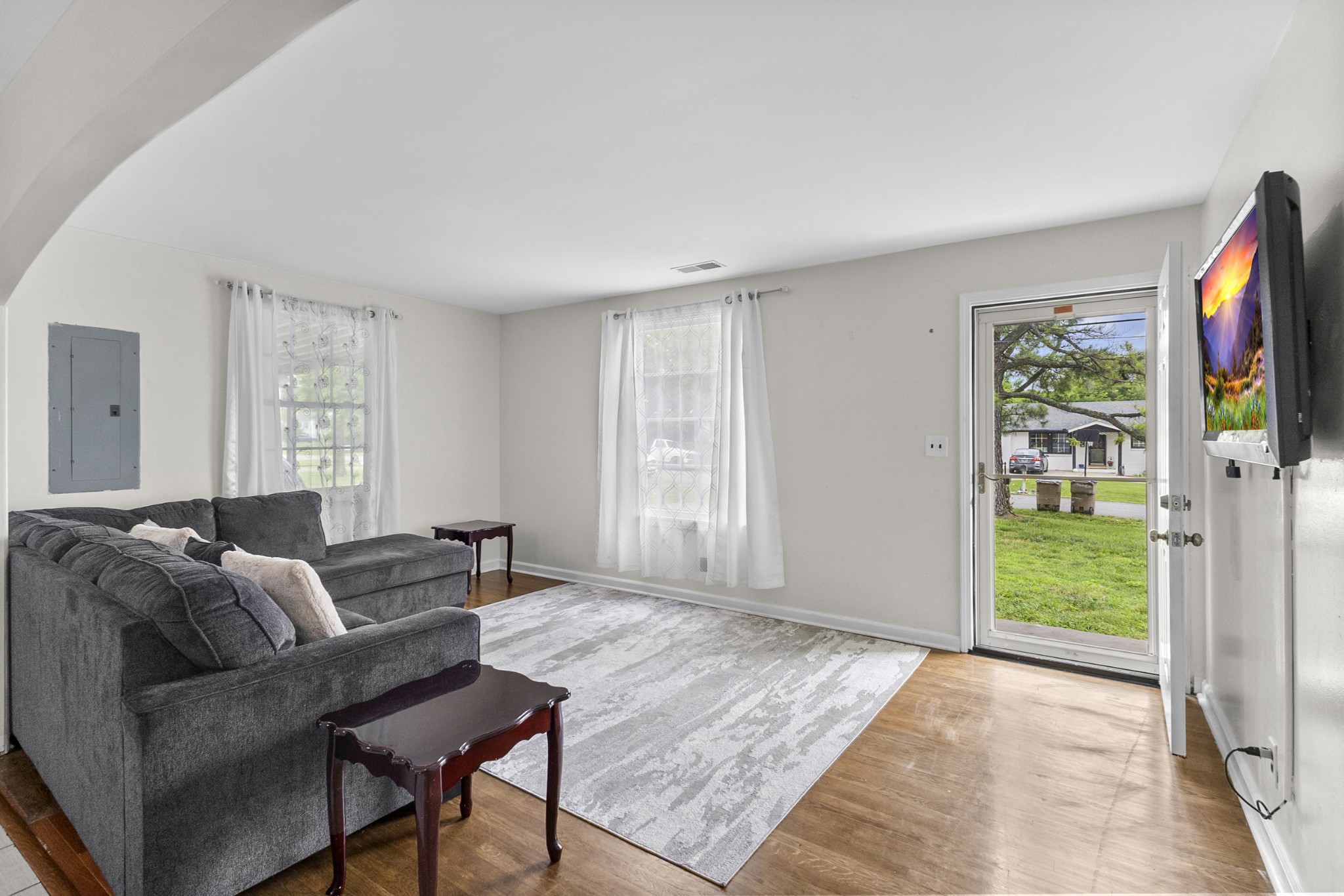 109 Garwood Dr