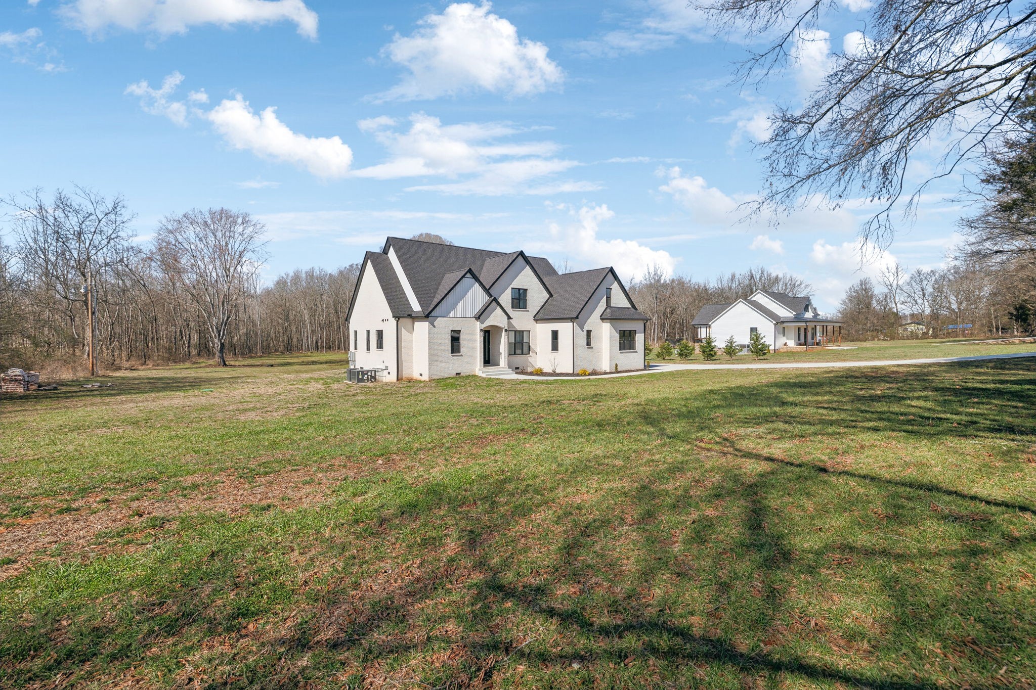 798 Haddon Ln