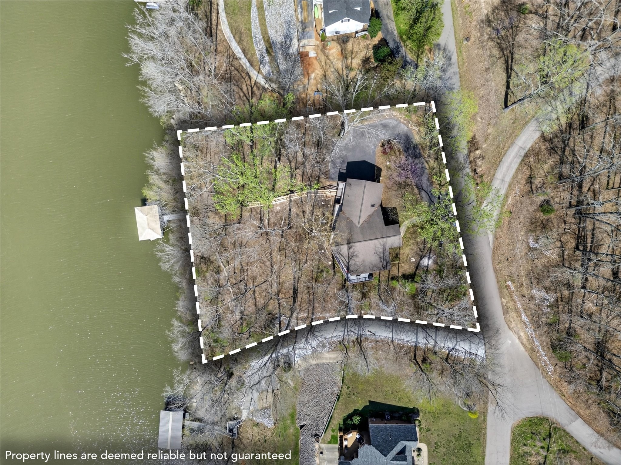 203 Whispering Hills Dr