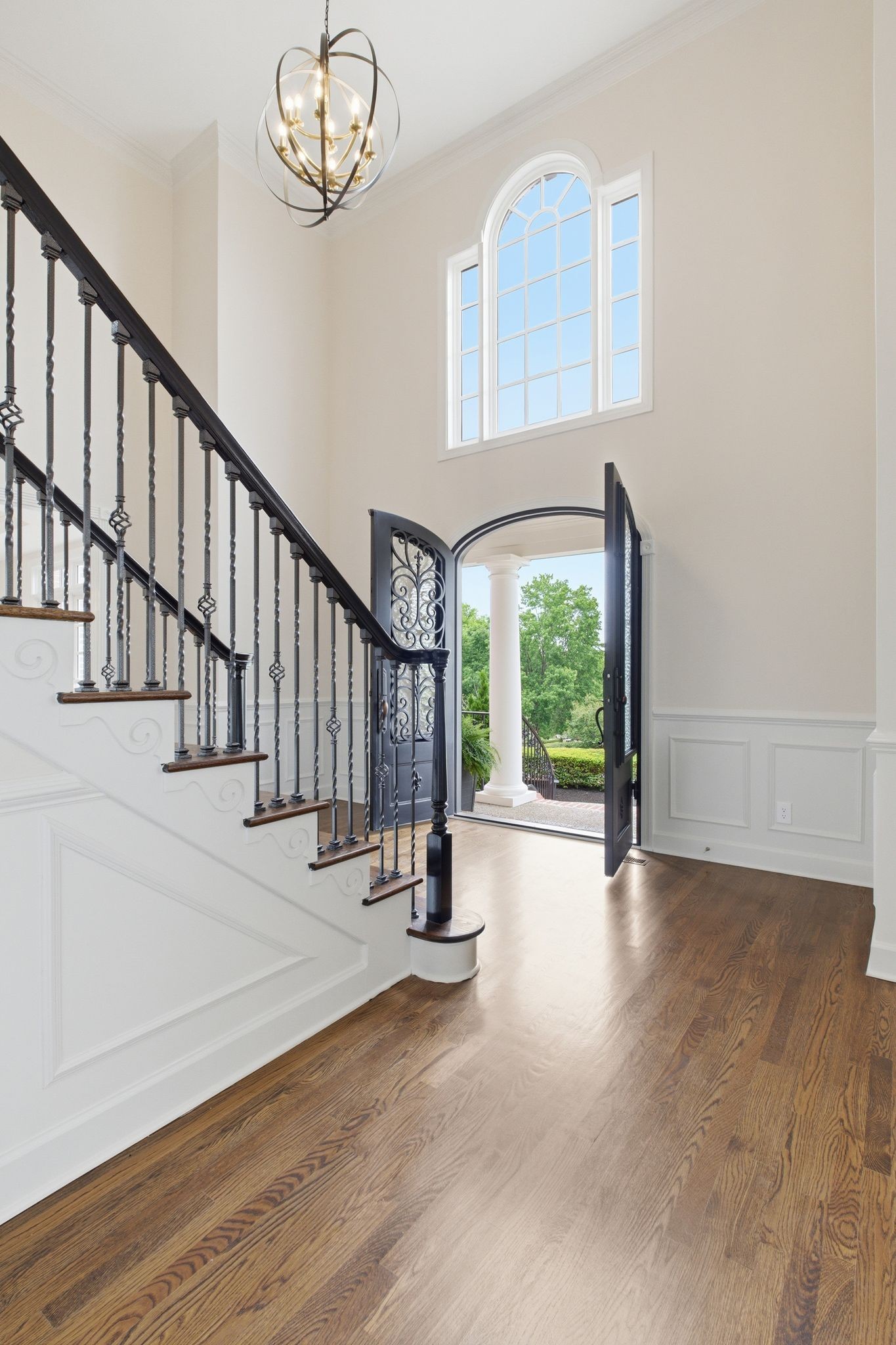 Brentwood, Tennessee, 37027, United States, 4 Bedrooms Bedrooms, ,4 BathroomsBathrooms,Residential,Active,2038625
