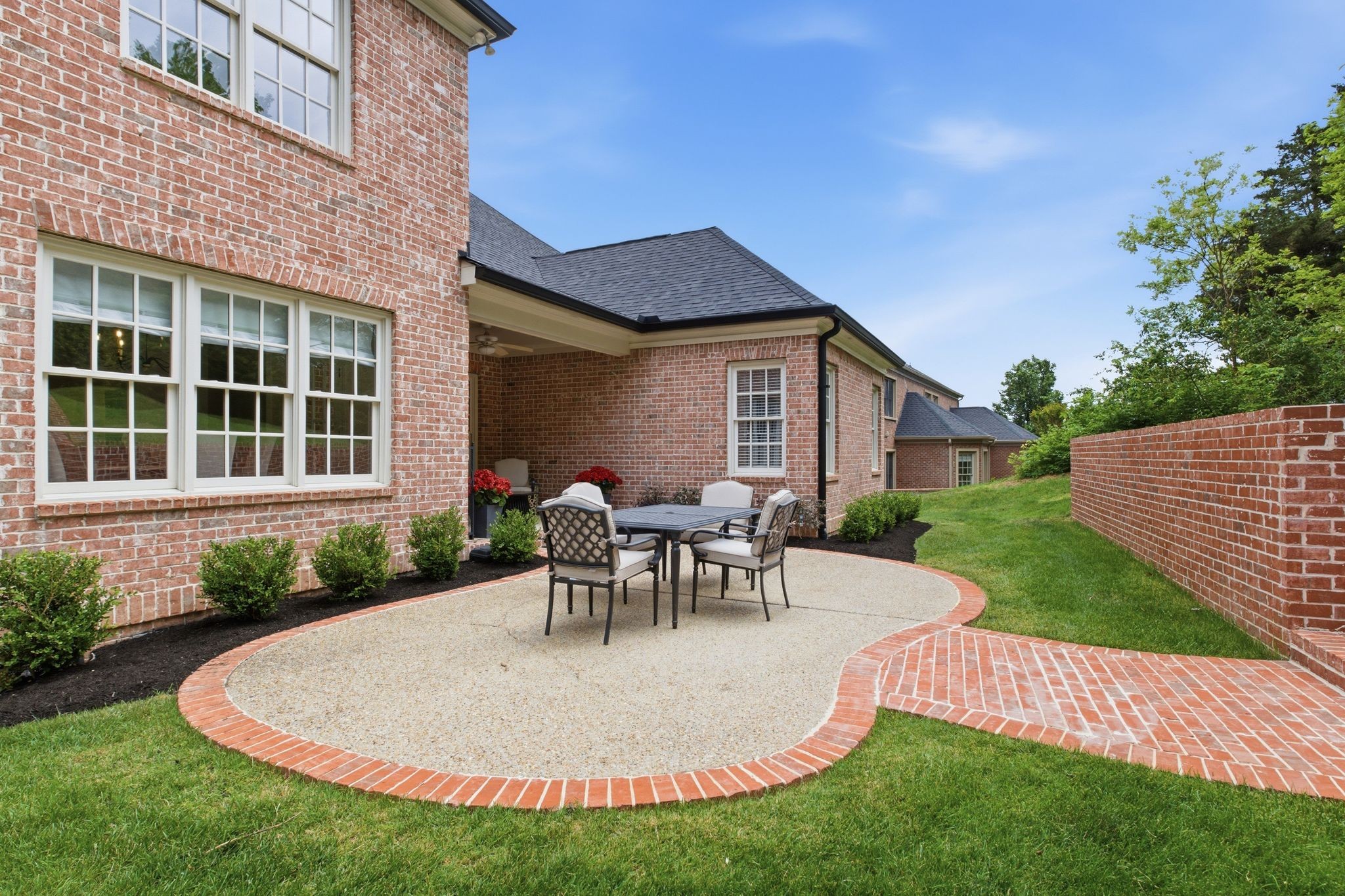 Brentwood, Tennessee, 37027, United States, 4 Bedrooms Bedrooms, ,4 BathroomsBathrooms,Residential,Active,2038625