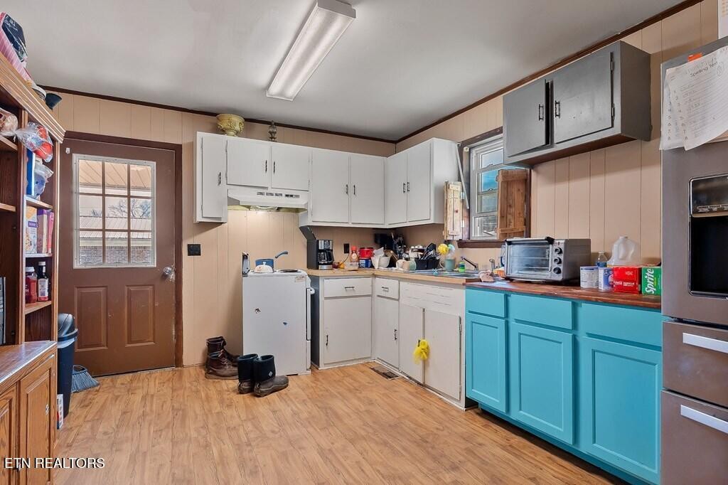 1105 Riverside Drive