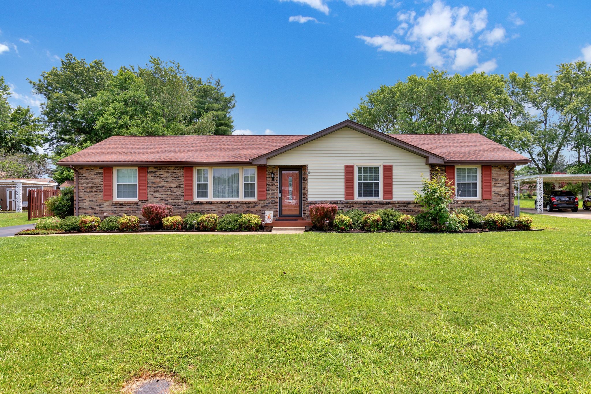 Middle Tennessee Properties 1 316 W Hutchinson Dr