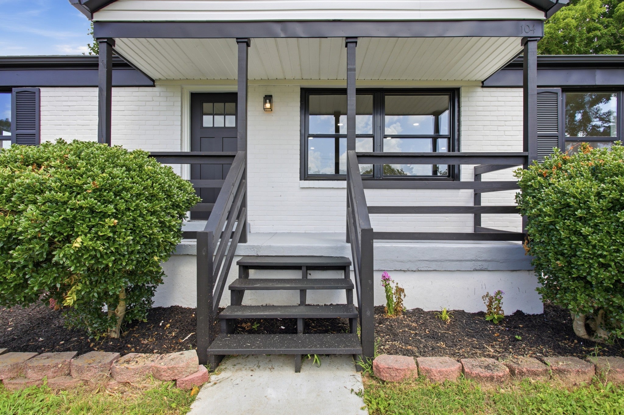 104 Carol Dr