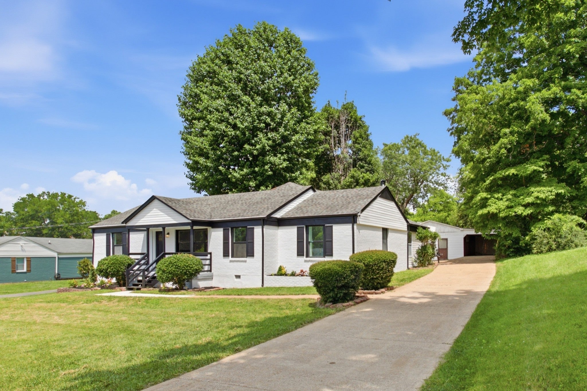 104 Carol Dr