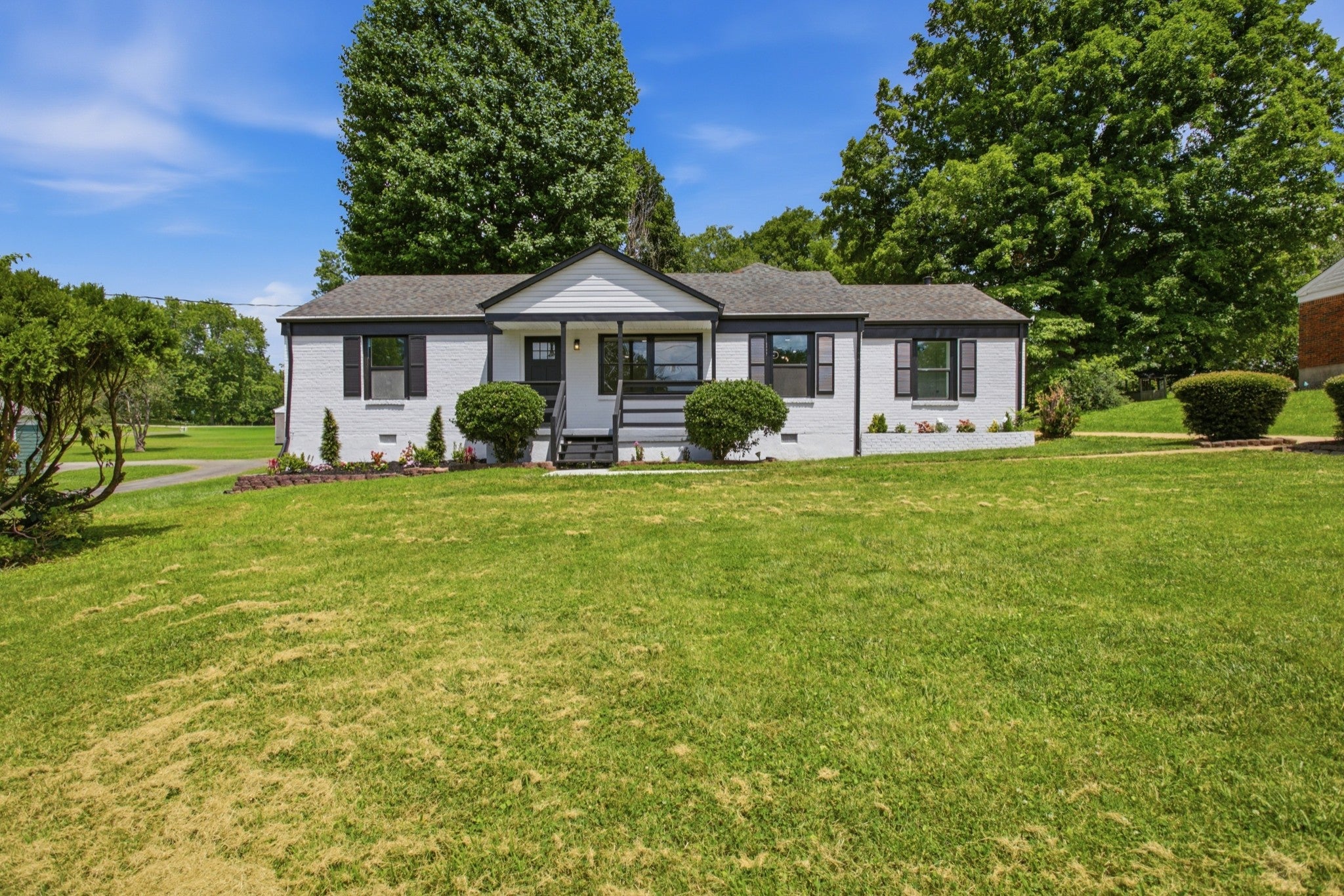 104 Carol Dr