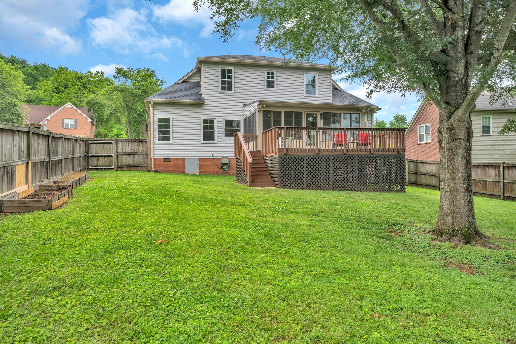 7824 Farmington Place