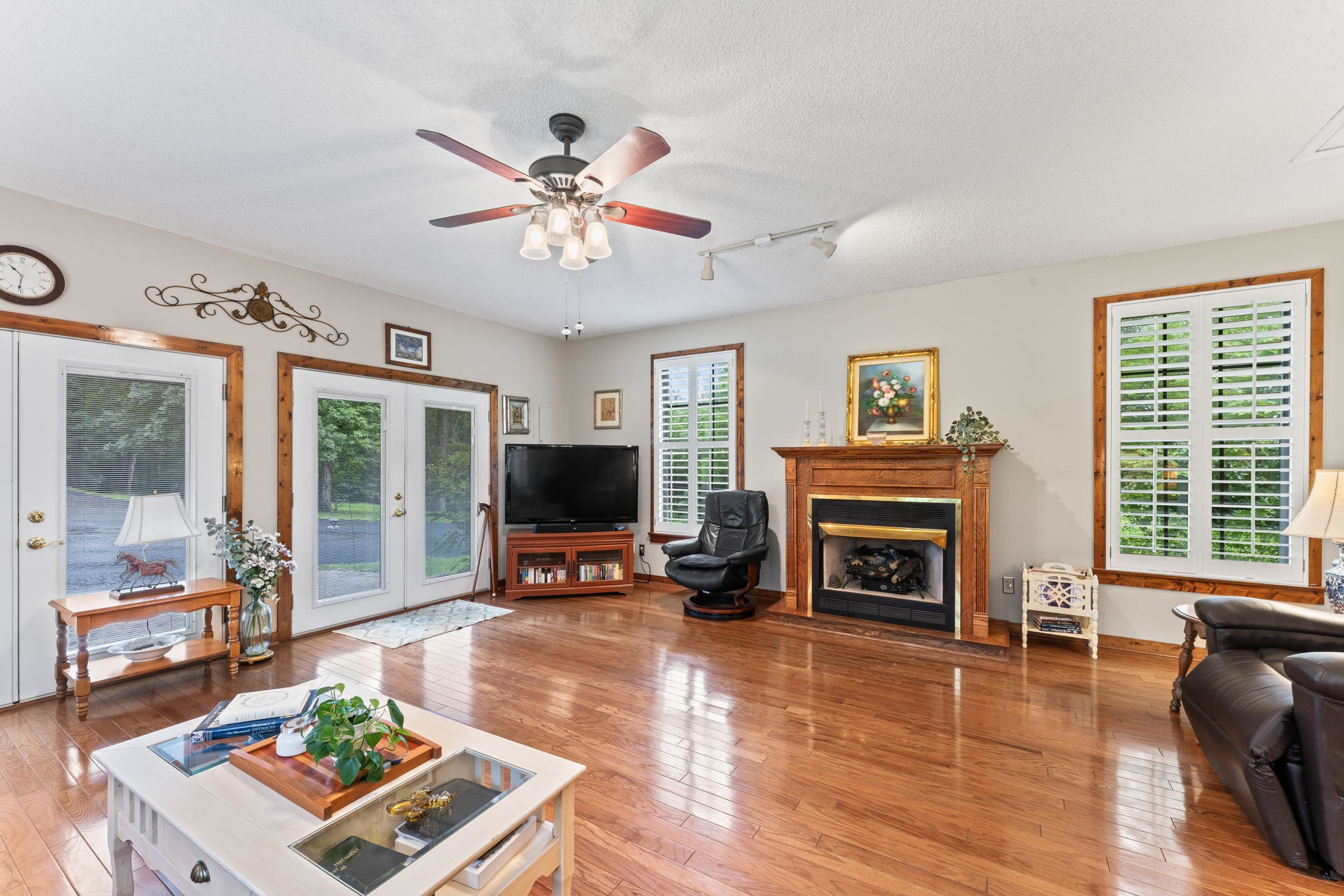 626 Coop Rd