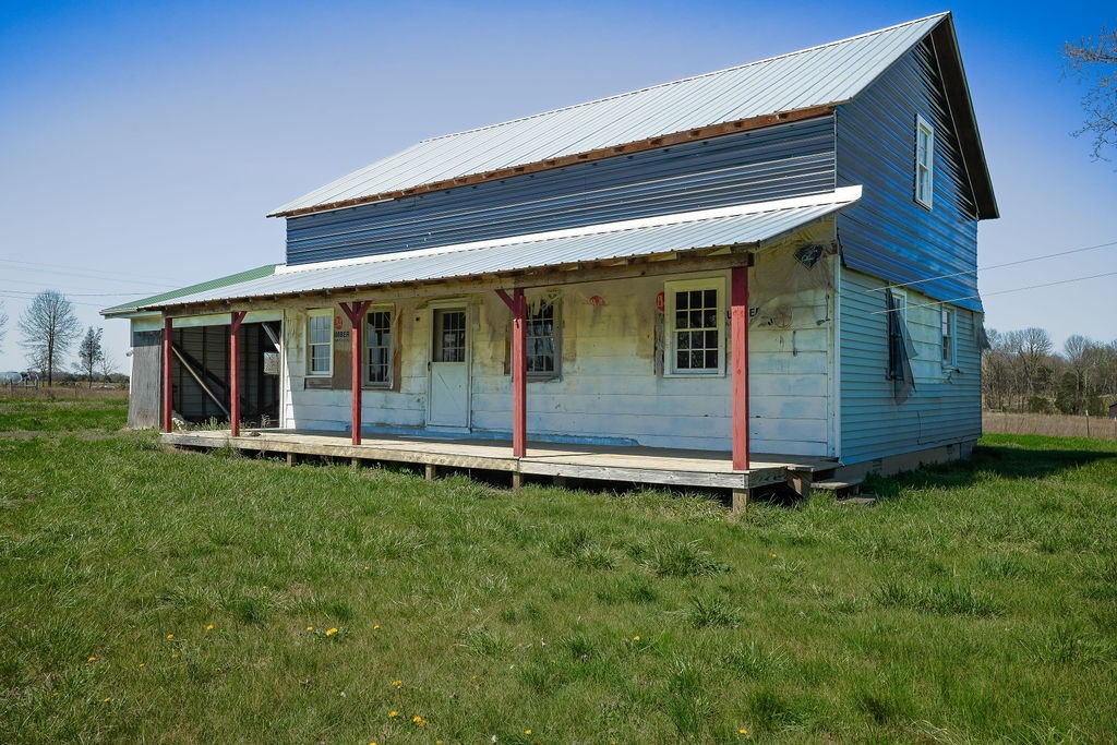 752 Stuart Chapel Rd