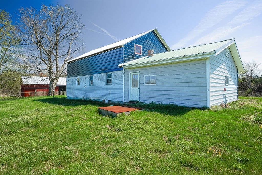 752 Stuart Chapel Rd