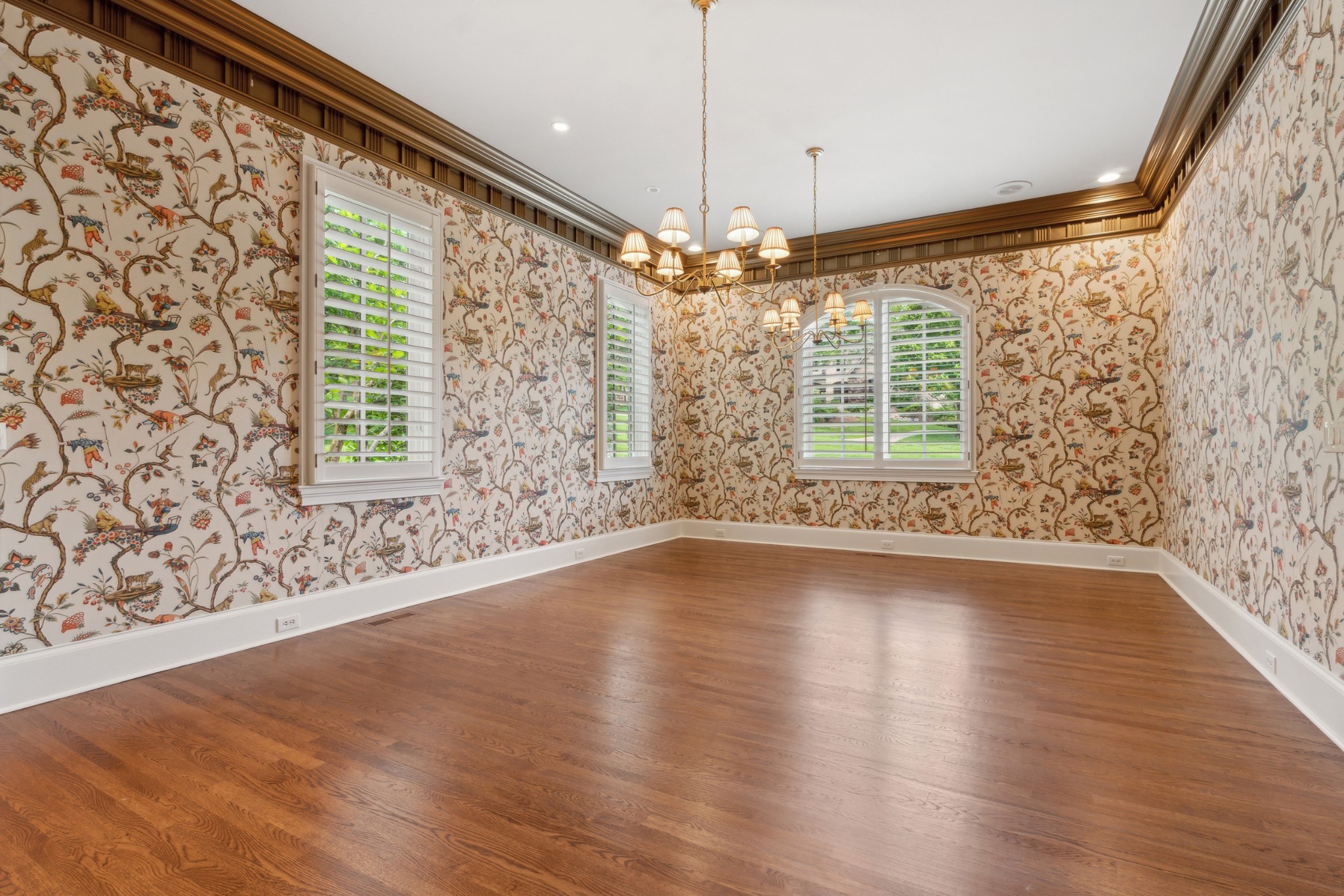 384 Lake Valley Dr