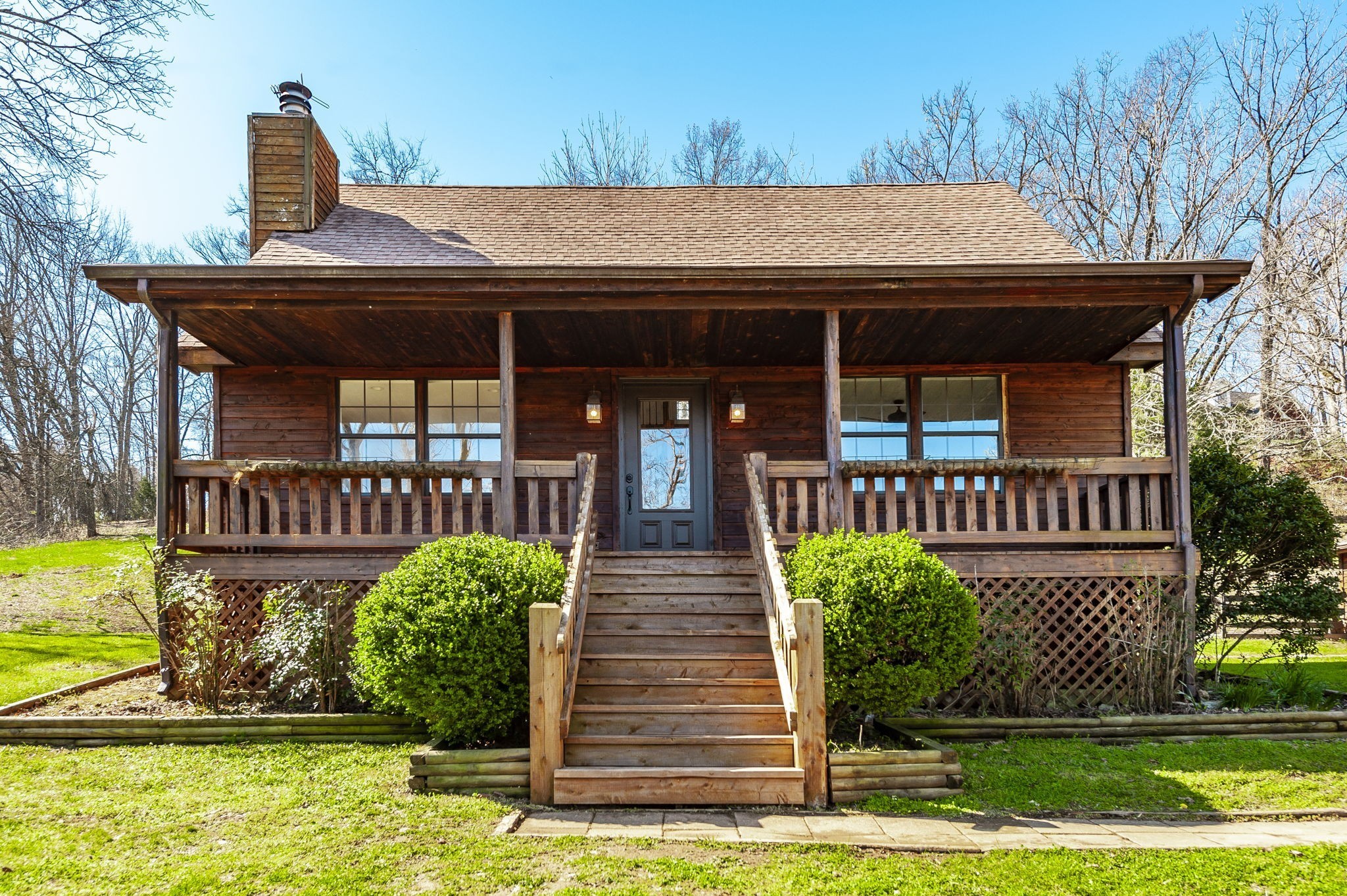 655 Cummings Ln