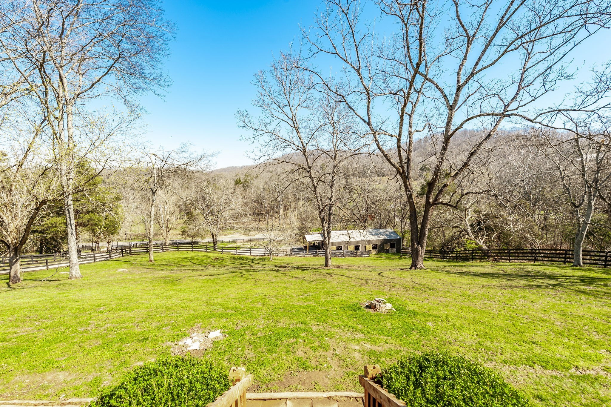 655 Cummings Ln
