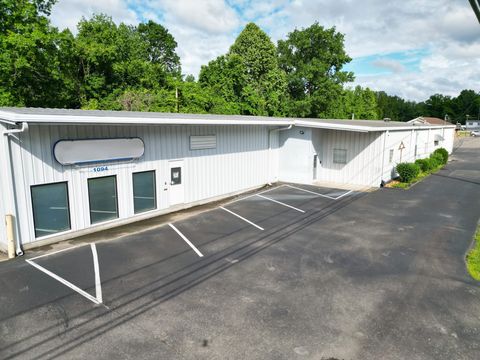 1094 N Main St Ashland City TN 37015