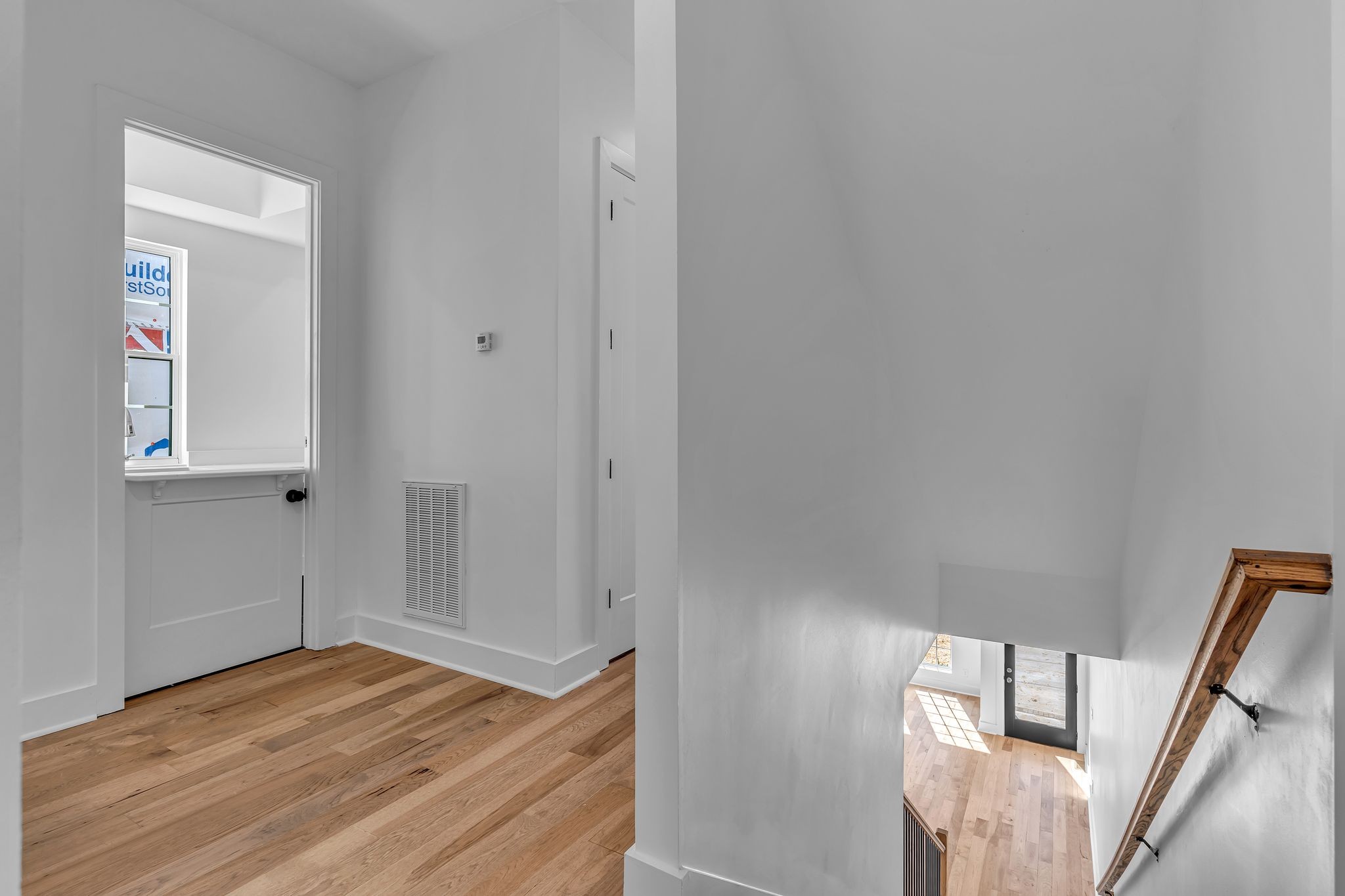 Nashville, Tennessee 37208, United States, 4 Bedrooms Bedrooms, ,4 BathroomsBathrooms,Residential,Active,21492